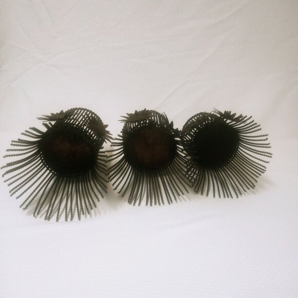 Pillar Candle Holder Wrought Iron Metal Floral Bronze Set of 3 Tier Size Holders - Picture 5 of 16